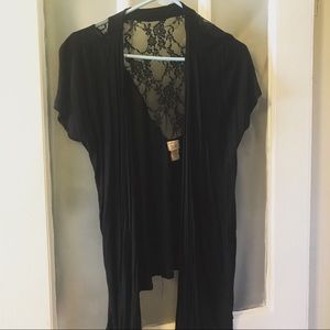 Short sleeve cover up